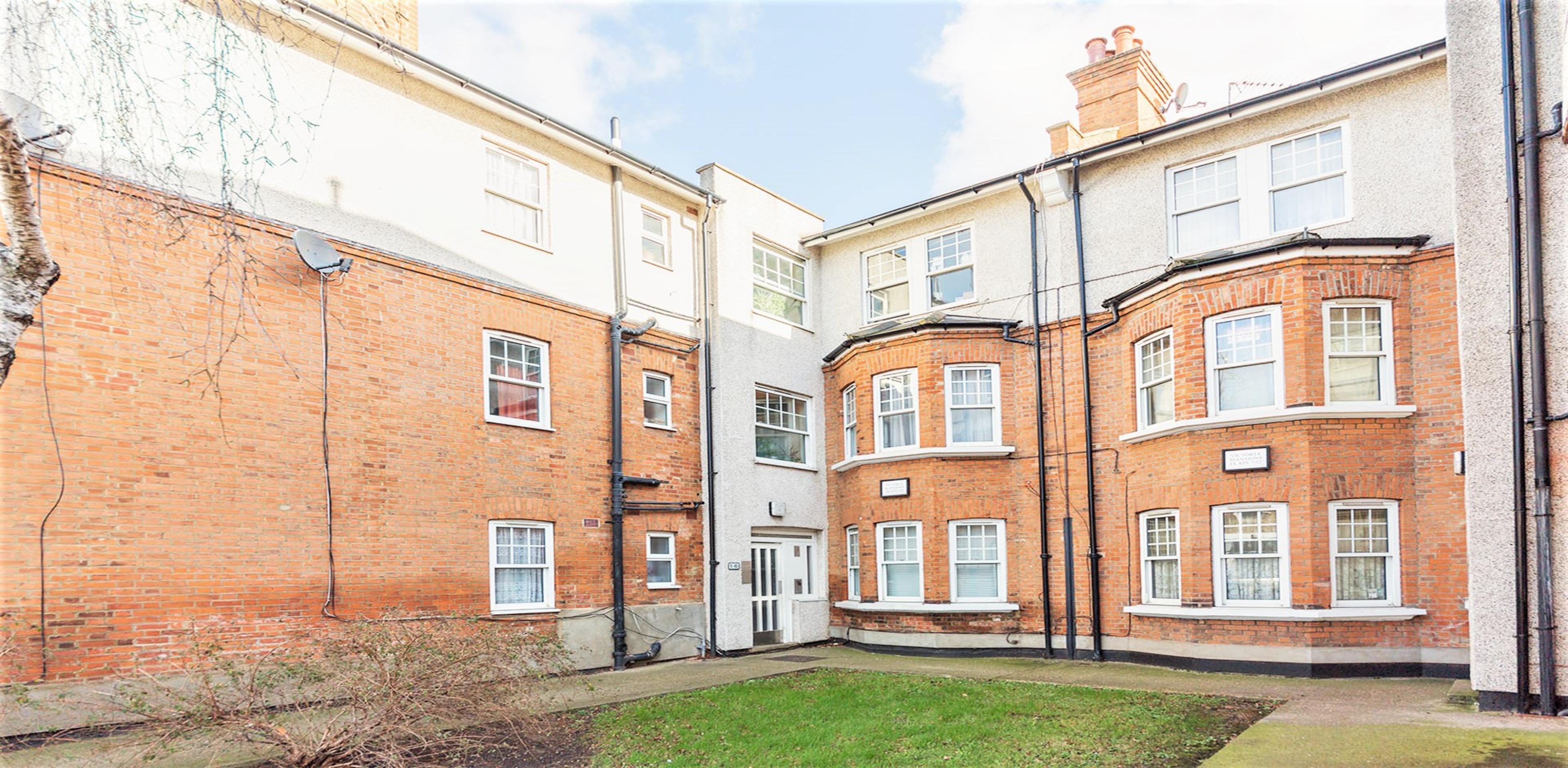 			3 Bedroom, 1 bath, 1 reception Flat			 Grange Road , WILLESDEN GREEN NW10